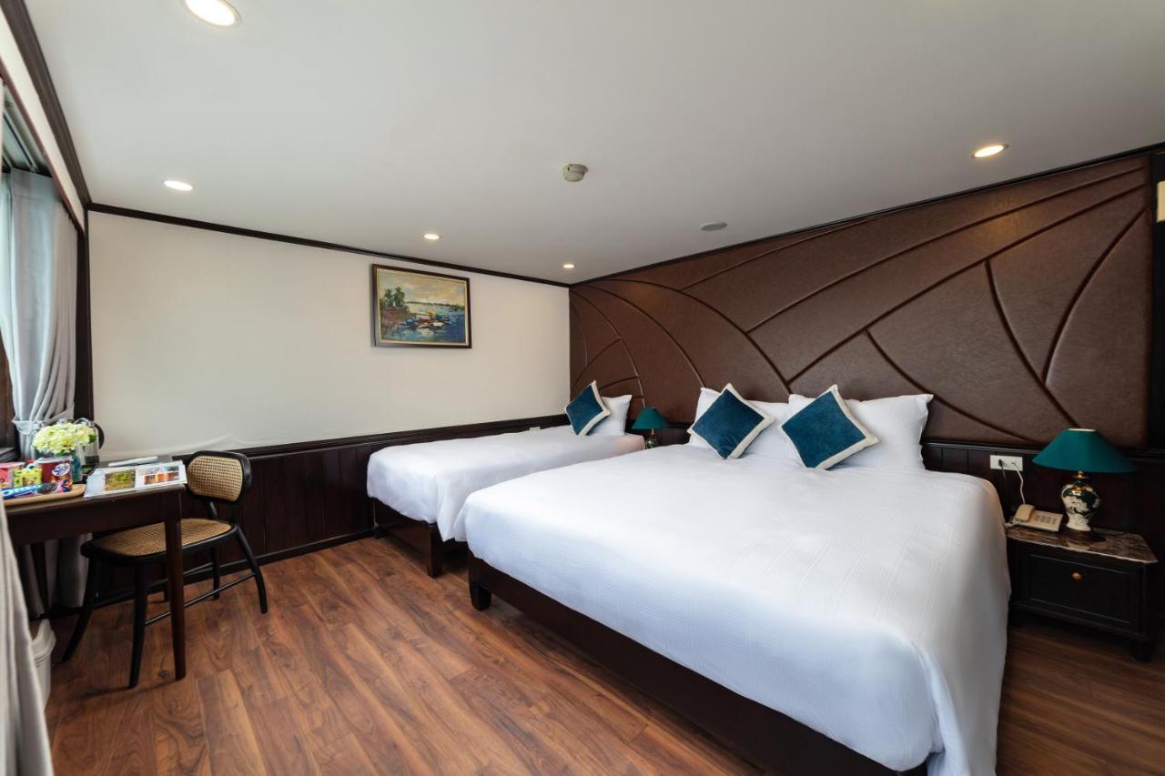 Amanda Cruise Ha Long Bay Exterior foto